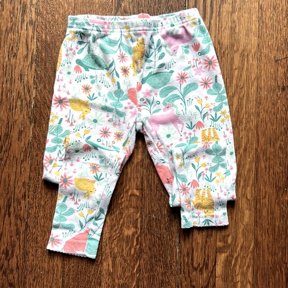 Carter’s Mix and Match PJ Set size 4T - Picture 7 of 13